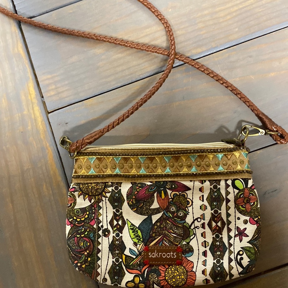 Sakroots shoulder purse. (554/3)